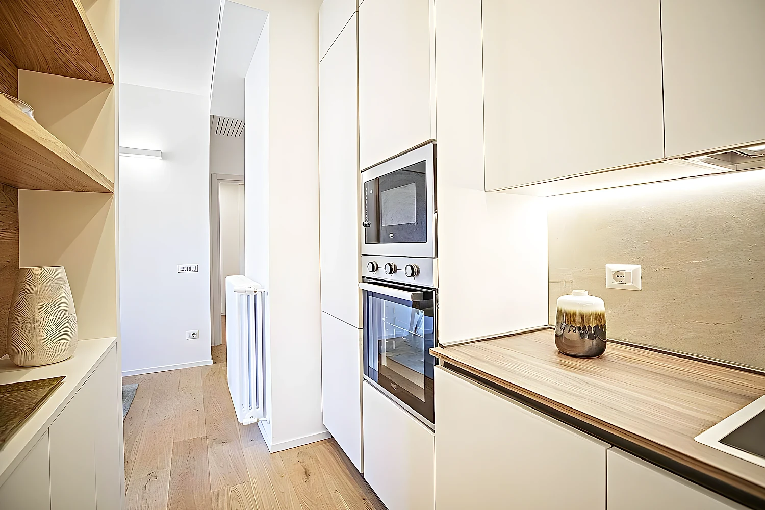 Vivienda terminada con acabados de primera, limpia y lista para estrenar